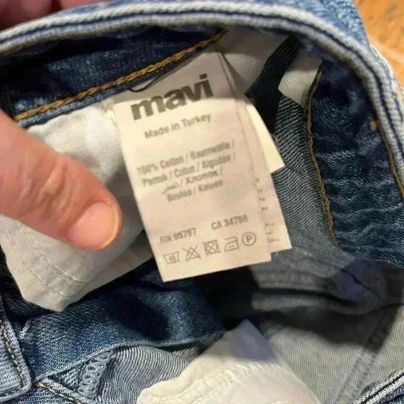 MAVI blue jeans  short size 28 - Picture 3 of 6